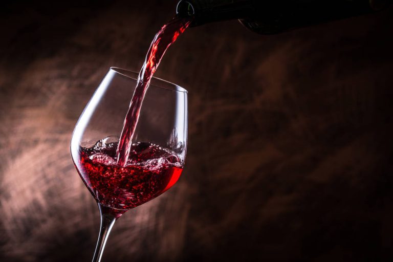 beneficios para tu salud que tiene el vino